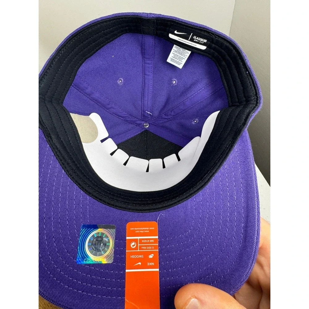 Nike Washington Huskies Verbiage Swoosh Flex DNA Purple Classic‎ 99 Hat